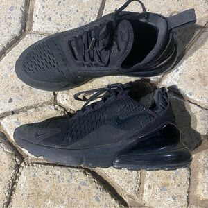 Nike Air Max 270 Triple Black